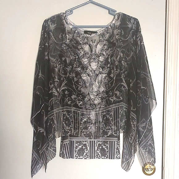 Style & Co. Tops - Women's printed blouse med